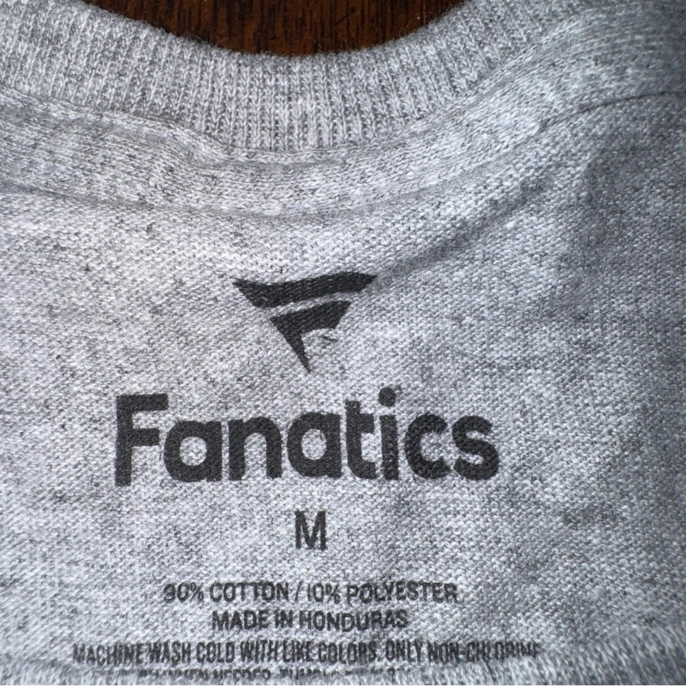 Georgia Fanatics Long Sleeve Heather Gray Red Letters Size Medium - Picture 2 of 4
